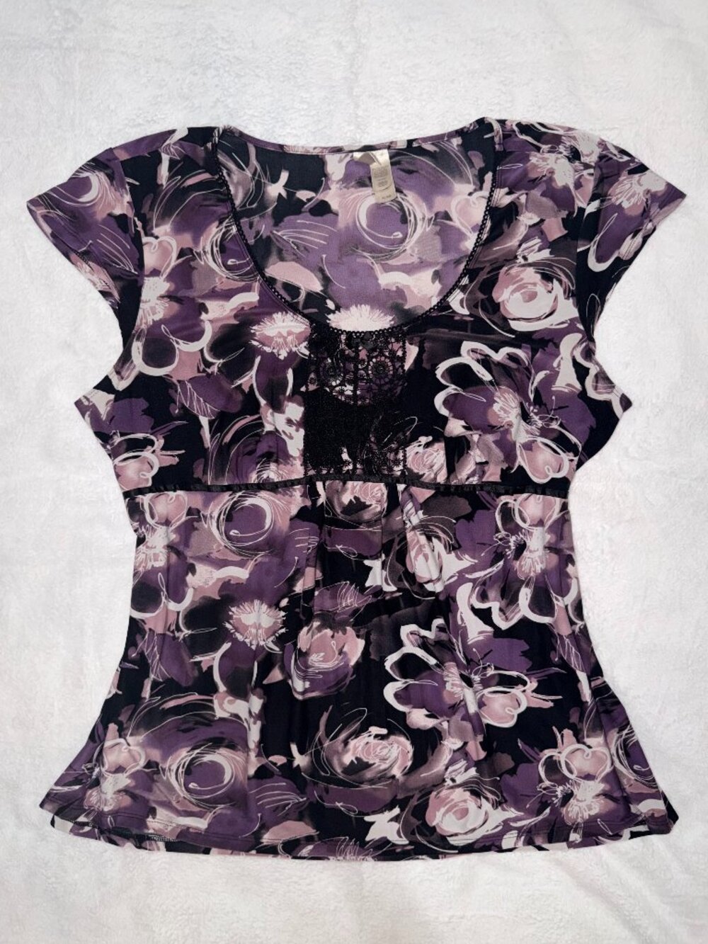 Ambrielle Vintage Y2K Purple & Black Floral Lace Accent Blouse